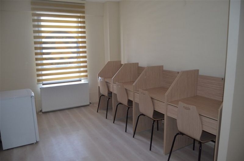 Tınaztepe Erkek Öğrenci Yurdu Yurt Fotoğrafı