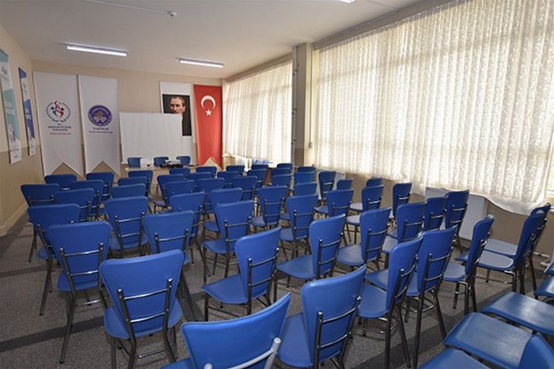 Çemberlitaş Kız Öğrenci Yurdu Yurt Fotoğrafı